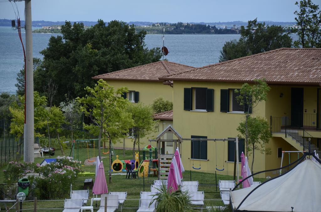 Aparthotel Karina 2*