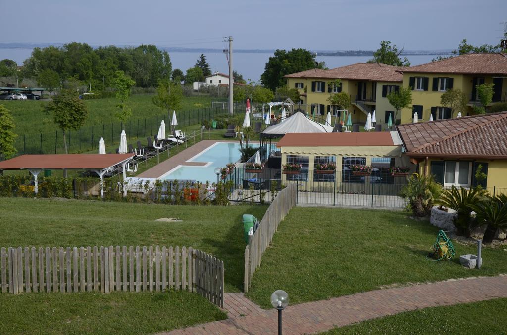 Karina Aparthotel 2*