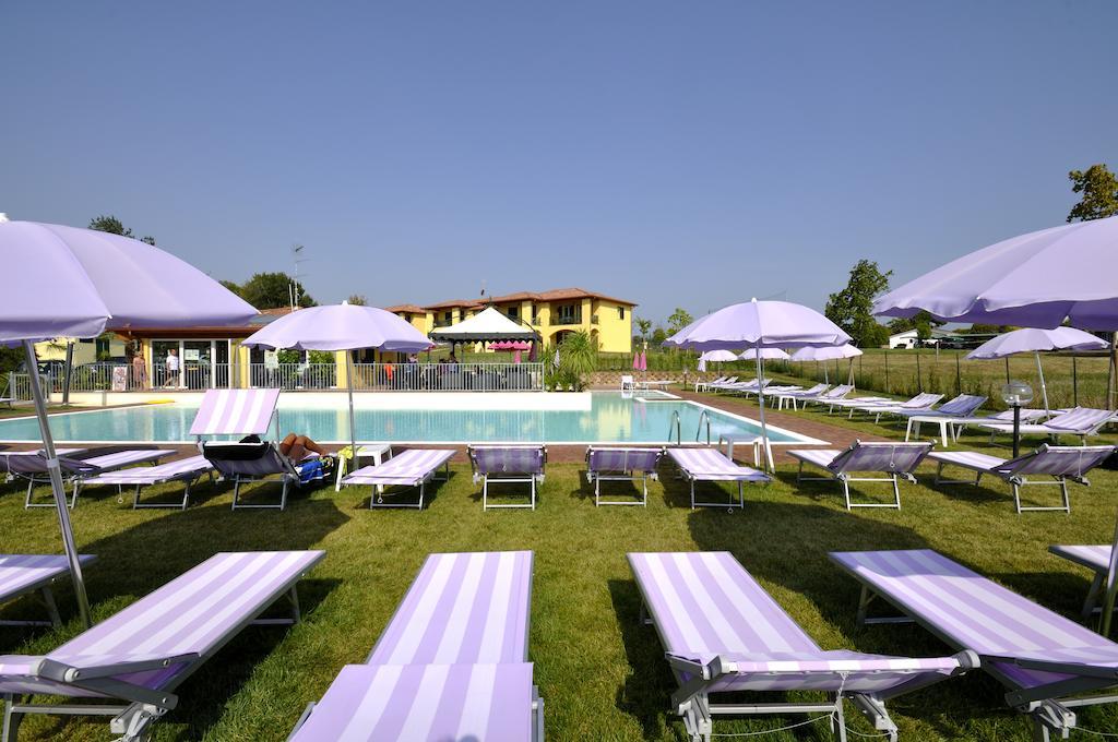 Aparthotel Karina Moniga del Garda